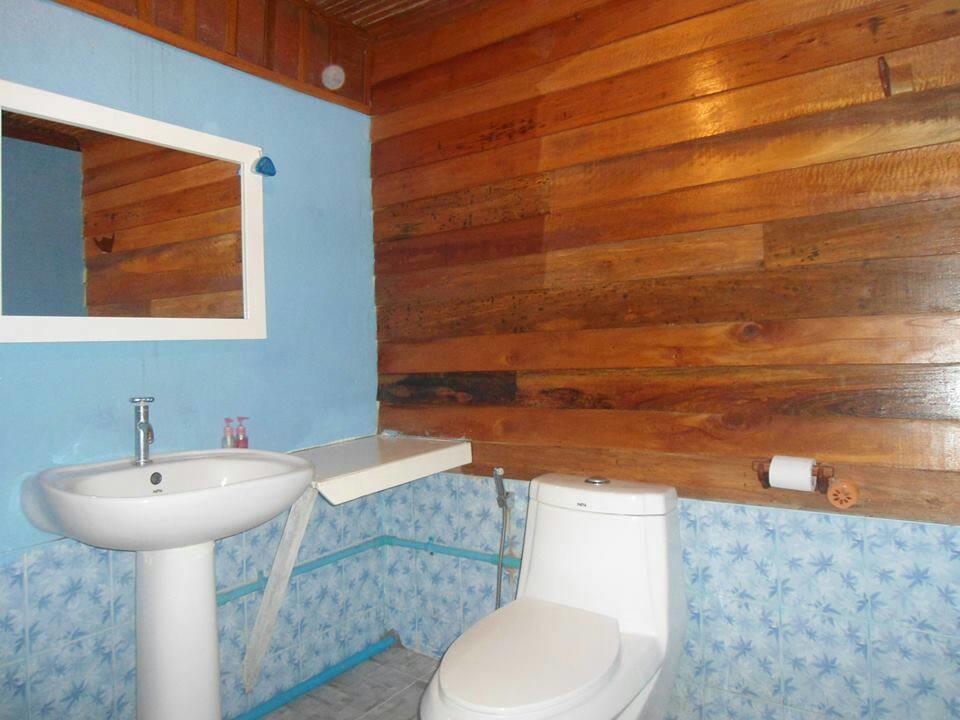 Zanom Sunrise Beach Resort Koh Lipe Exterior foto
